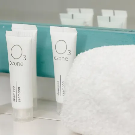 Chlopska Stylish With Balcony Przymorze By Renters شقة