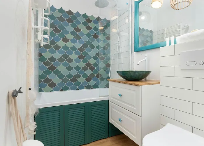 Chlopska Stylish With Balcony Przymorze By Renters *