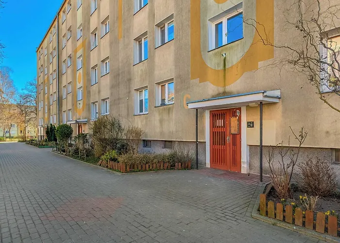 Chlopska Stylish With Balcony Przymorze By Renters Apartman Gdańsk